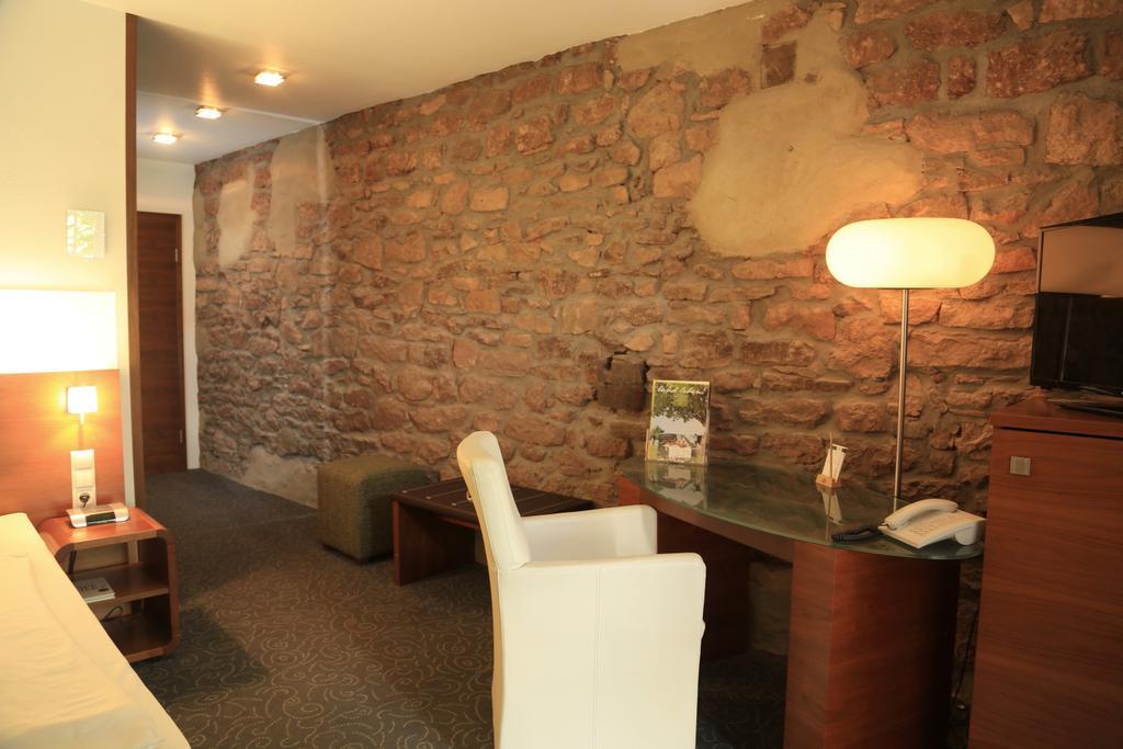 Landidyll Hotel Klostermuehle Munchweiler an der Alsenz Экстерьер фото